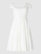 Luxuar Brautkleid aus Häkelspitze und Chiffon in Offwhite, Größe 32