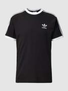 adidas Originals T-Shirt mit Galonstreifen in Black, Größe L