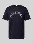 Tommy Hilfiger T-Shirt mit Label-Print in Marine, Größe L