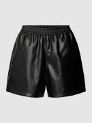 Noisy May Shorts in Leder-Optik Modell 'ANDY' in Black, Größe XS