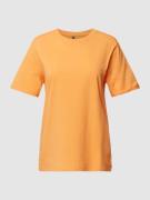 Pieces T-Shirt mit fixierten Ärmelumschlägen in Orange, Größe XS