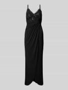 Lipsy Abendkleid mit Häkelspitze in Black, Größe 34