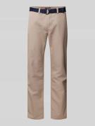 MCNEAL Slim Fit Chino mit Gürtel in Beige, Größe 102