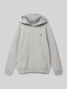 adidas Originals Hoodie mit Label-Stitching in Mittelgrau Melange, Grö...