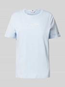 Tommy Hilfiger T-Shirt mit Label-Print in Hellblau, Größe L