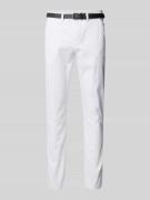 Lindbergh Classic Stretch Fit Chino mit Gürtel in Weiss, Größe 30/32