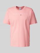 Tommy Jeans Regular Fit T-Shirt mit Label-Stitching in Rose, Größe L