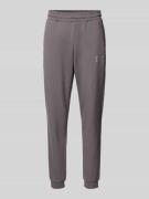 EA7 Emporio Armani Regular Fit Sweatpants mit elastischem Bund in Mitt...