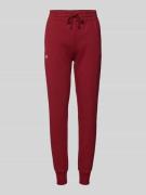 Under Armour Sweatpants mit Label-Stitching in Bordeaux, Größe S