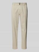 BOSS Orange Slim Fit Chino mit Bundfalten in Beige, Größe 36/34