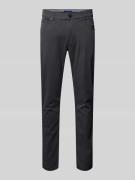 Christian Berg Men Regular Fit Chino im 5-Pocket-Design in Dunkelgrau,...