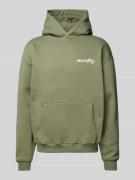 Multiply Apparel Oversized Hoodie mit Label-Print in Oliv, Größe XL