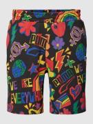 PUMA PERFORMANCE Sweatshorts mit Allover-Print Modell 'DOWNTOWN PRIDE'...