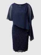 Swing Knielanges Cocktailkleid mit Paillettenbesatz in Blau, Größe 34