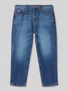 Tommy Hilfiger Teens Relaxed Fit Jeans mit Label-Stitching in Blau, Gr...