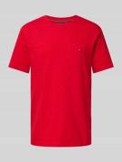 Tommy Hilfiger T-Shirt mit Label-Stitching in Rot, Größe L