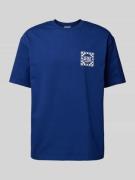 Les Deux T-Shirt mit Label-Print Modell 'Goods' in Bleu, Größe L