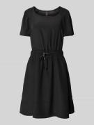 Marc Cain Minikleid mit Rundhalsausschnitt und Bindegürtel in Black, G...