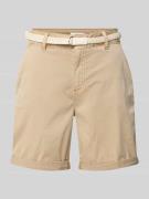 s.Oliver RED LABEL Regular Fit Chinoshorts mit geflochtenem Gürtel in ...