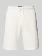 MCNEAL Regular Fit Shorts mit Strukturmuster in Offwhite, Größe L