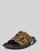 Steve Madden Slides mit Dornschließe und Label-Detail Modell 'ARCH' in...