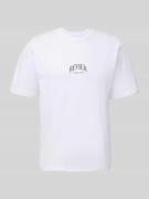 REVIEW T-Shirt mit Label-Print in Weiss, Größe L
