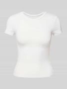 Review Slim Fit T-Shirt mit gummiertem Label Print in Weiss, Größe XL