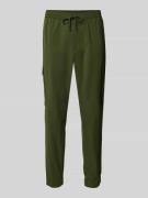 BOSS Green Hose mit Cargotaschen und elastischem Bund in Dunkelgruen, ...