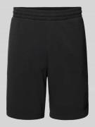 REVIEW Relaxed Fit Sweatshorts mit Label-Stitching in Black, Größe L