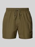 Tommy Hilfiger Regular Fit Badeshorts mit Tunnelzug in Oliv, Größe L