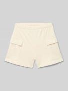 CHAMPION Regular Fit Sweatshorts mit Logo-Patch in Sand, Größe 140