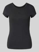 BOSS Orange T-Shirt in Ripp-Optik mit Label-Stitching in Black, Größe ...