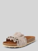 Verbenas Sandalette aus Leder Modell 'ROCIO SERRAJE VOLANTE' in Hellgr...