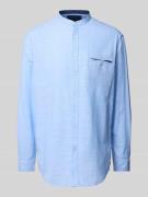 Christian Berg Men Regular Fit Freizeithemd mit Brusttasche in Bleu, G...