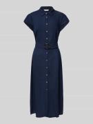 Apricot Hemdblusenkleid aus Viskose-Leinen-Mix mit Gürtel in Marine, G...
