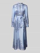 Neo Noir Maxikleid mit Bindegürtel in Hellblau, Größe 38