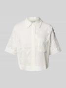 OH APRIL Boxy Fit Bluse aus Häkelspitze Modell 'Cempedak' in Offwhite,...