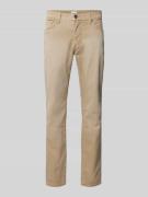 Brax Straight Fit Jeans mit Kontrastnähten Modell 'Chuck' in Beige, Gr...