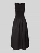 Christian Berg Woman Selection Midikleid in Ripp-Optik in Black, Größe...