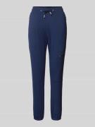 monari Slim Fit Stoffhose mit Reißverschlusstaschen in Marine, Größe 3...