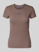 Hugo Blue T-Shirt mit Label-Detail in Mud, Größe L