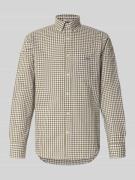 Gant Regular Fit Freizeithemd mit Button-Down-Kragen in Oliv, Größe L