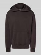 Levi's® Relaxed Fit Hoodie mit Känguru-Tasche in Black, Größe XL