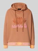 miss goodlife Hoodie mit Ziersteinbesatz und überschnittenen Schultern...