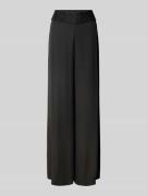 Marc Cain Wide Fit Hose mit Perlen und seitlichem Reißverschluss in Bl...