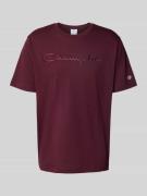CHAMPION T-Shirt mit Logo-Stitchings und Rundhalsausschnitt in Bordeau...