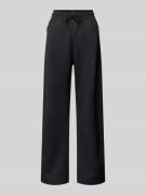adidas Sportswear Jogpants mit elastischem Bund und Tunnelzug in Black...