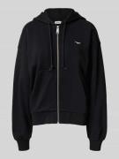Carhartt Work In Progress Sweatjacke mit Label-Stitching in Black, Grö...