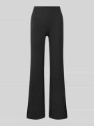 adidas Sportswear Flared Cut Sweatpants mit elastischem Bund in Black,...