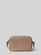 LIEBESKIND BERLIN Handtasche mit Label-Detail Modell 'Ella' in Taupe, ...